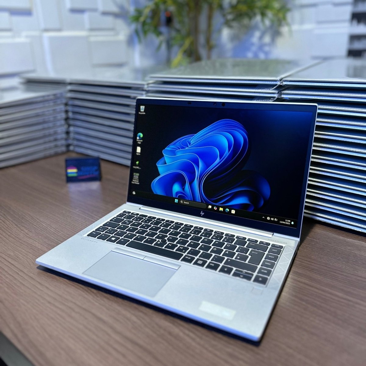 HP EliteBook 830 G7